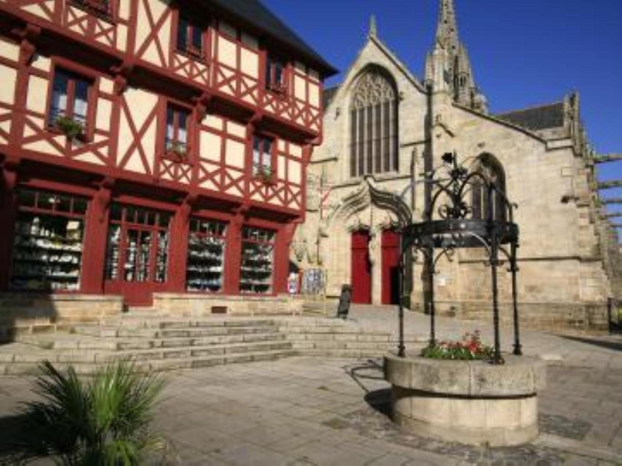 Maison Josselin Proche Chateau Bagian luar foto